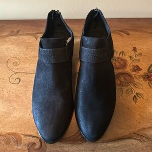 Eileen Fisher Vero Cuoio black leather zip back Bootie Cutout Ankle Boots new 7